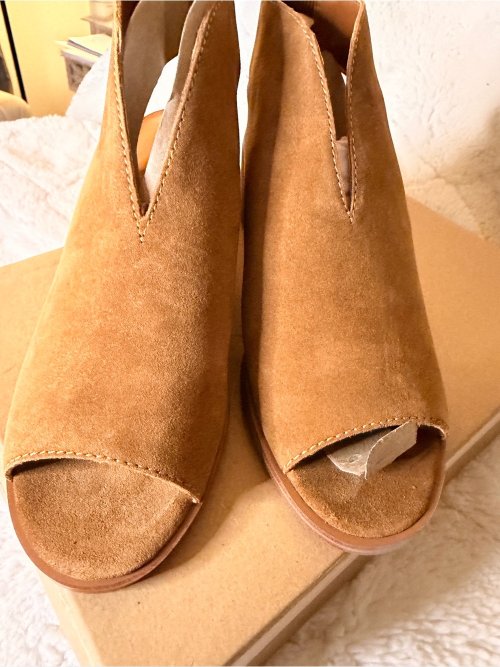 Lucky Brand Women's Suede Peep-Toe Block Heel Sandals - Tan - Picture 3 of 5